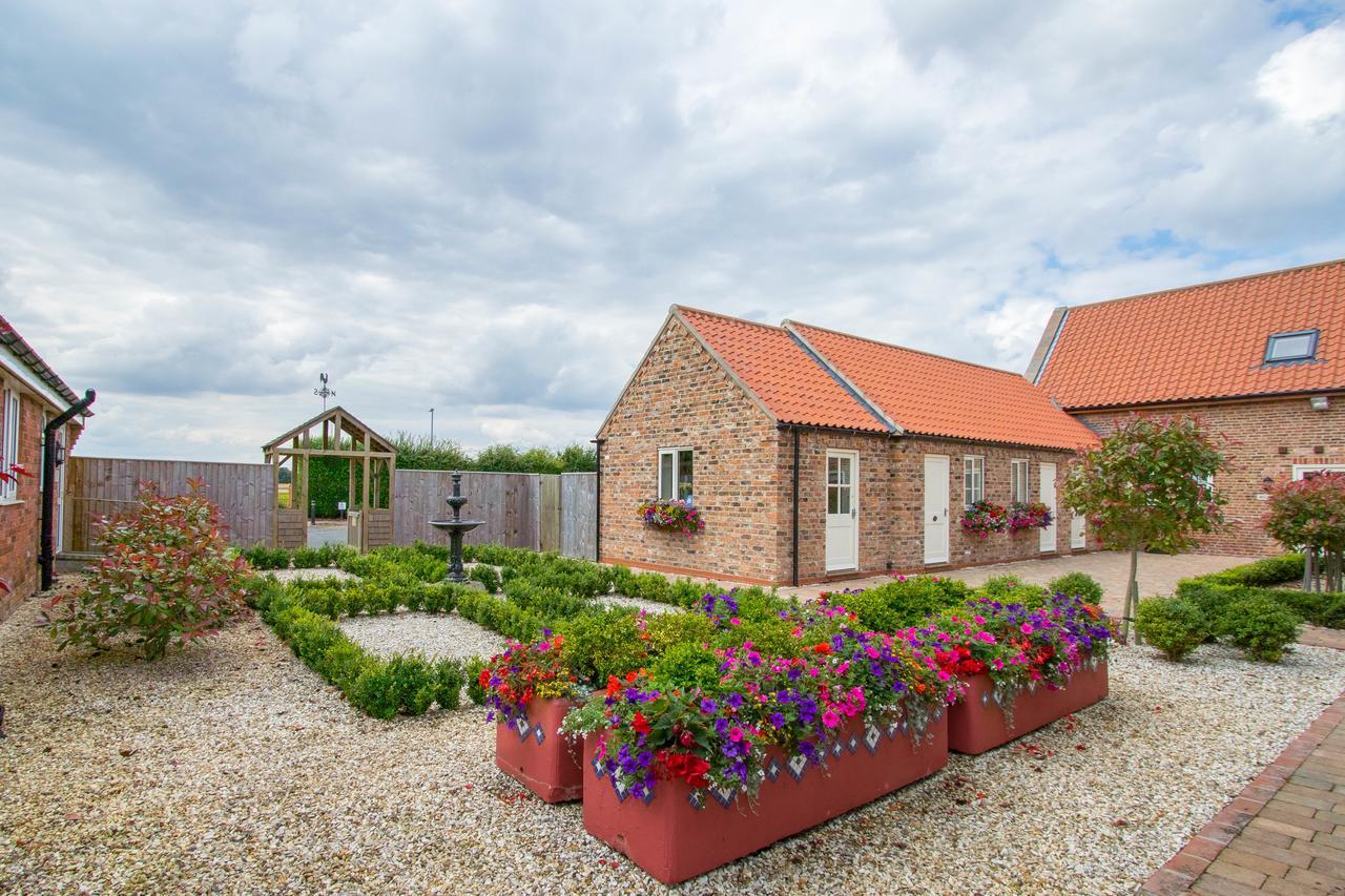 Meals Farm - Courtyard Room North Somercotes Exterior photo